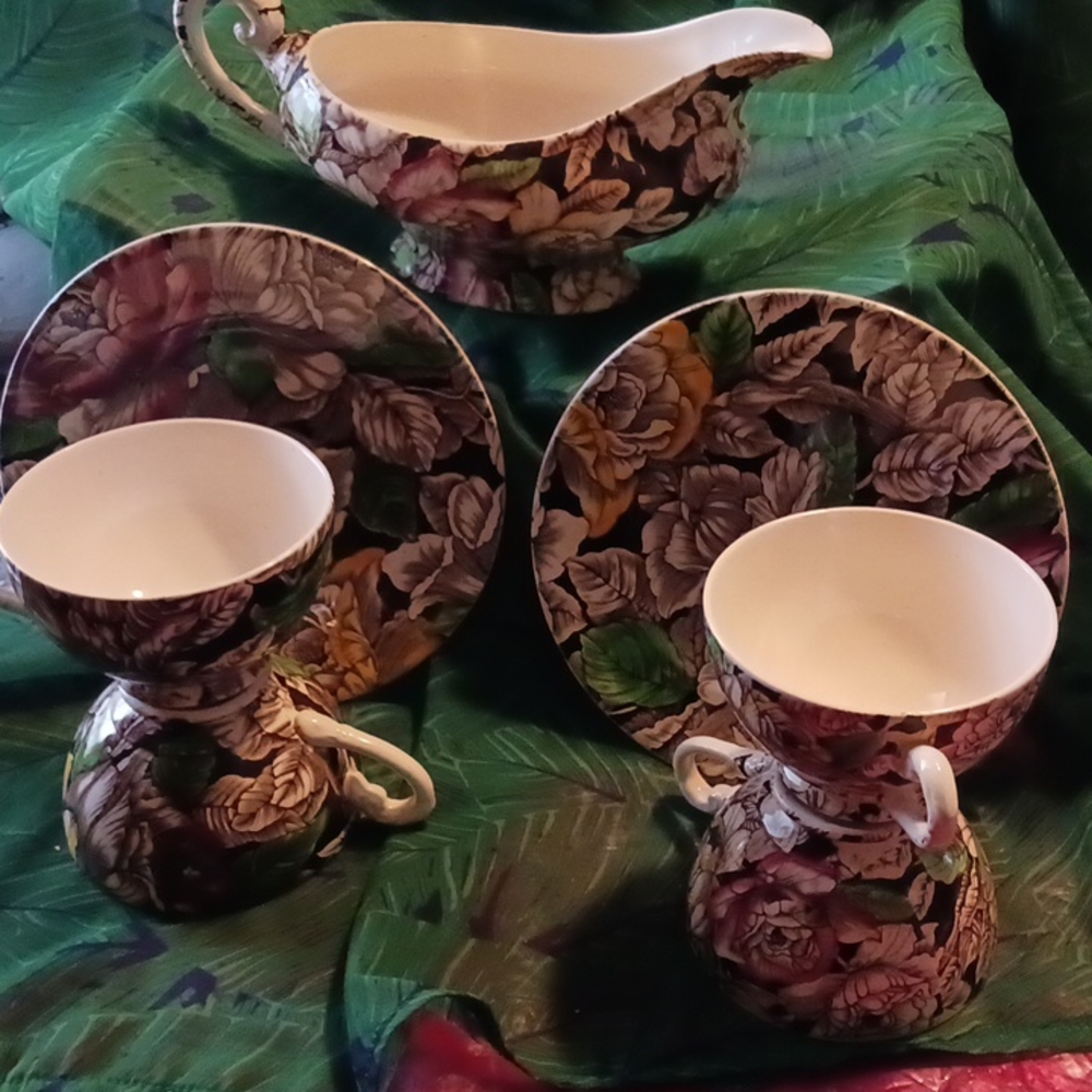 Vintage 1930's Myott.son& co.chintz Bermuda pattern